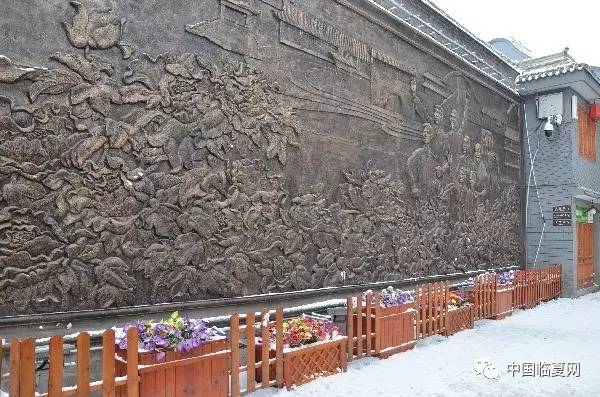 夜游八坊十三巷,雨中的八坊十三巷