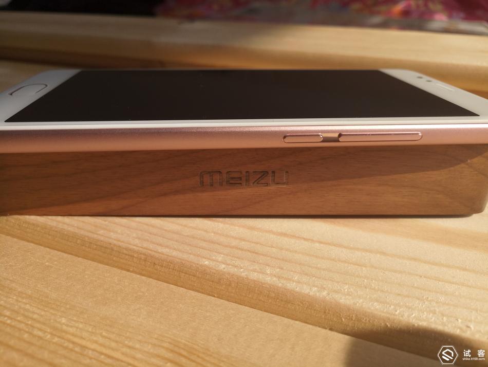 千元内快充手机,千元以下的快充手机