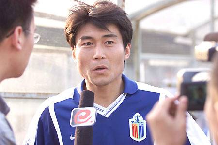 最后一个服刑足坛大佬出狱在即曾击败小罗