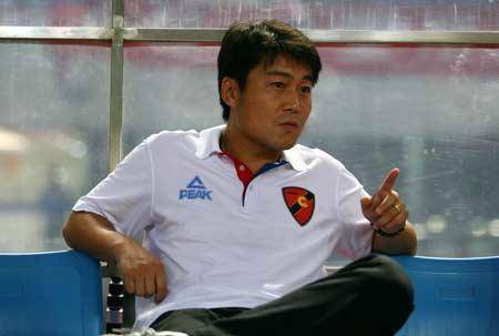 最后一个服刑足坛大佬出狱在即曾击败小罗