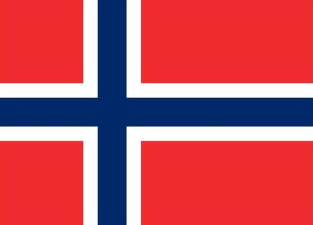 “爱旗成痴”的丹麦人