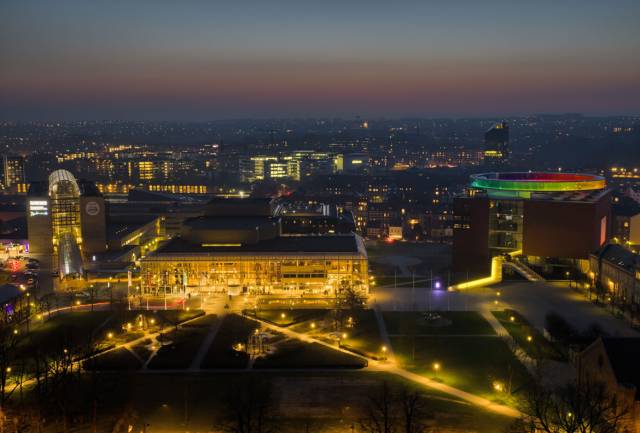 “爱旗成痴”的丹麦人