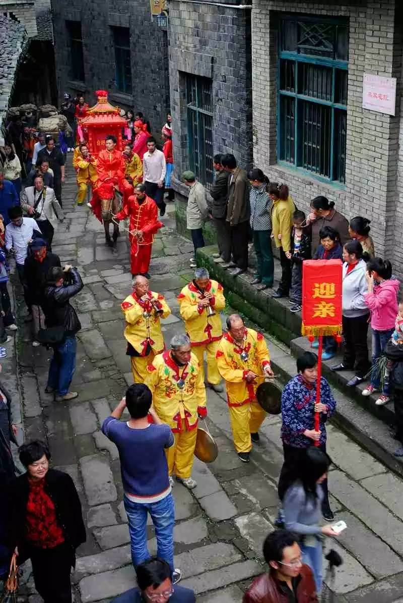 你，为什么离不开石柱！