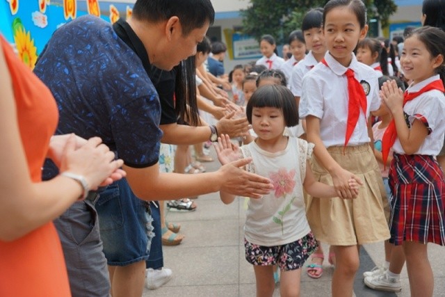 「美丽开发区」最美校园︱江滨小学：上善若水育芬芳阳光教育展华彩