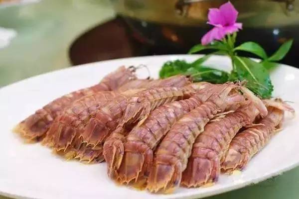 女神节我们用心为你们准备的礼物,女神节到了请查收宝贝们的礼物