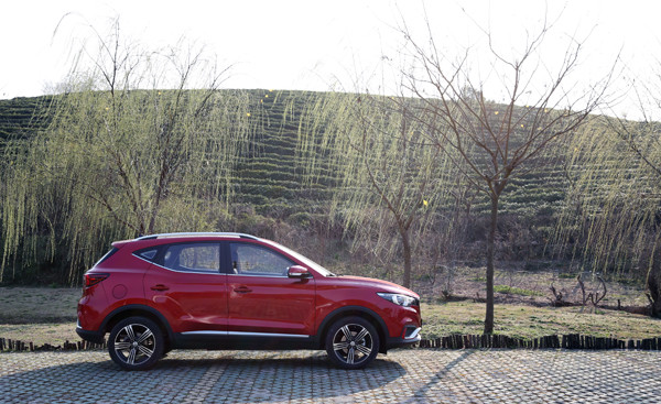 2018年新款名爵zs试驾,外有颜值内有品质