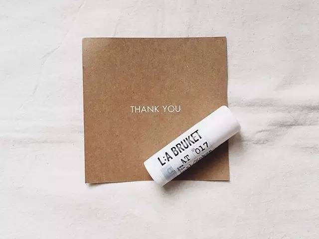 高颜值润唇膏便宜变色,高颜值10元变色唇膏