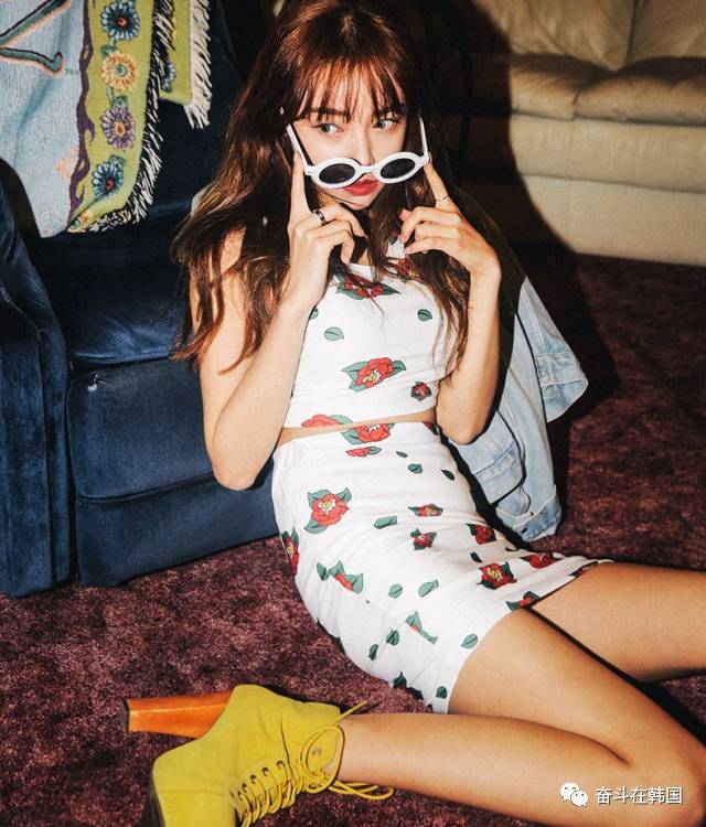 姐妹们你们买过多少羊毛大衣,姐妹们你们买过什么化妆品