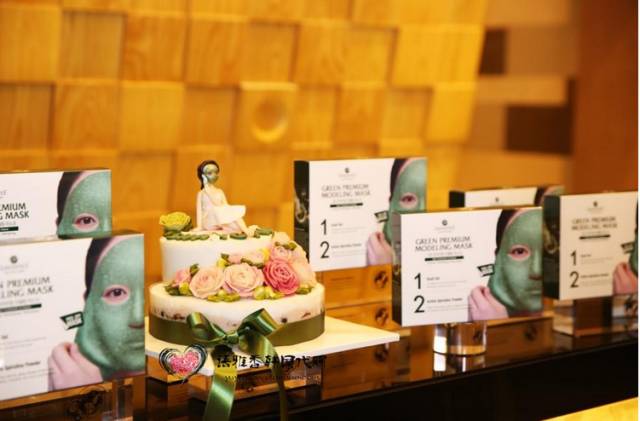 香蒲丽螺旋藻水光面膜,香蒲丽新款面膜