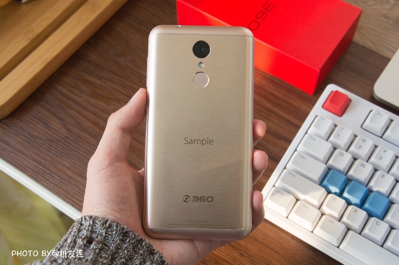 请叫我价格屠夫——360N5简评