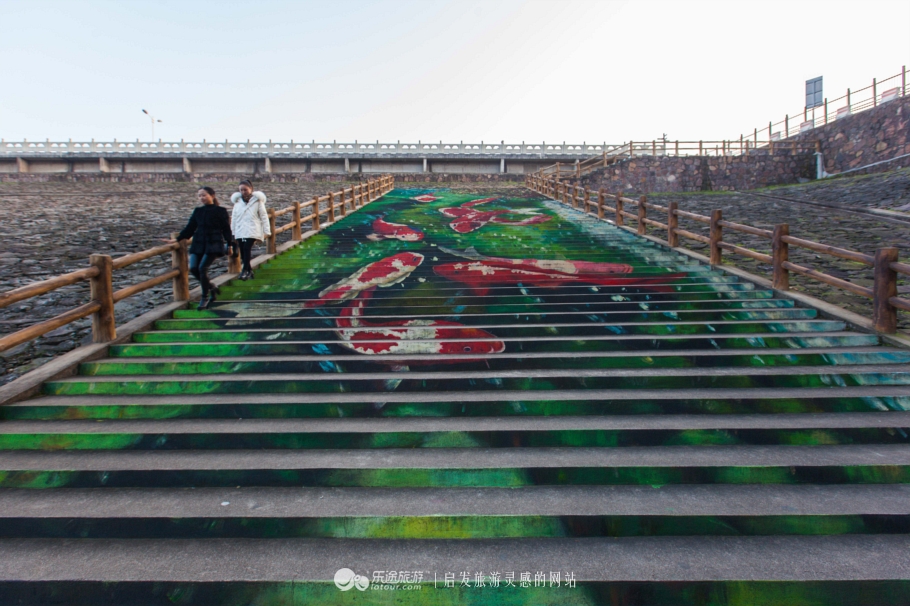 万佛湖金波荡漾,万佛湖传说故事