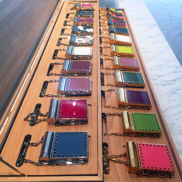 穿不错｜纵使包包数千万独爱一只链条包