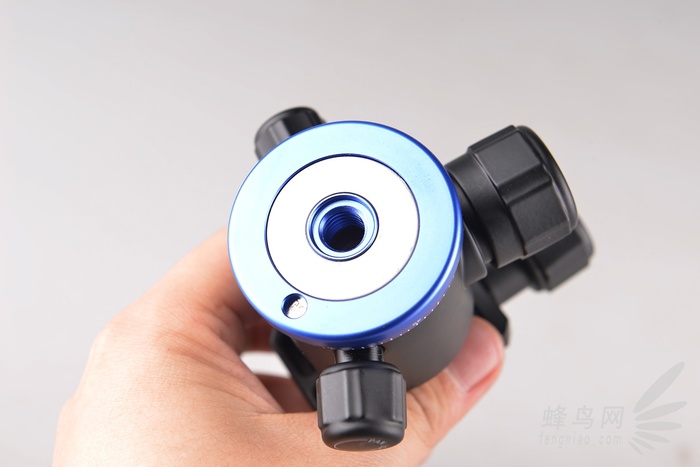 百诺便携相机三脚架评测,百诺三脚架if19对比mc19