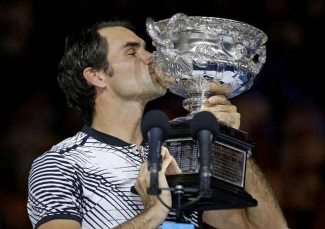 像奔驰凌特的车,奔驰3.0t顶级商务车