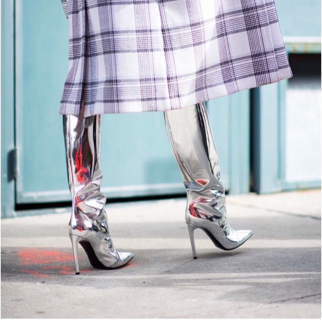 有一种时尚叫做“你觉得我时髦，却猜不出我穿的牌子”