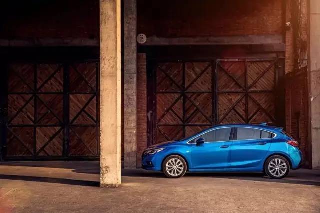 全新科鲁兹高速试驾,全新科鲁兹高速测试