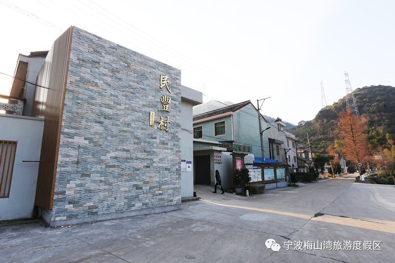 顶级赛车赛事盛况,世界顶级车展最新消息