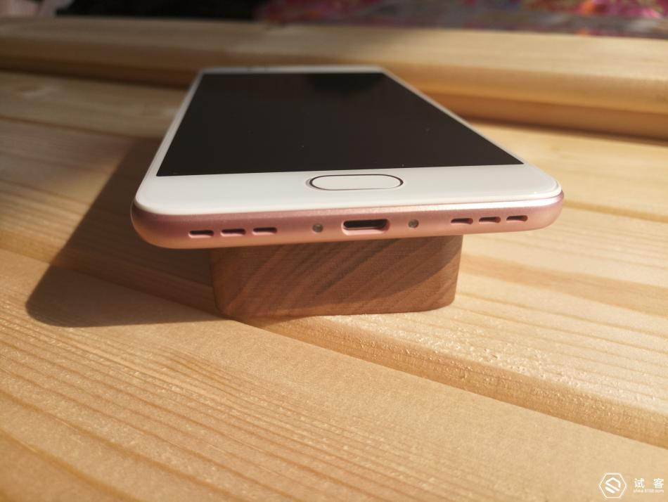 千元内快充手机,千元以下的快充手机