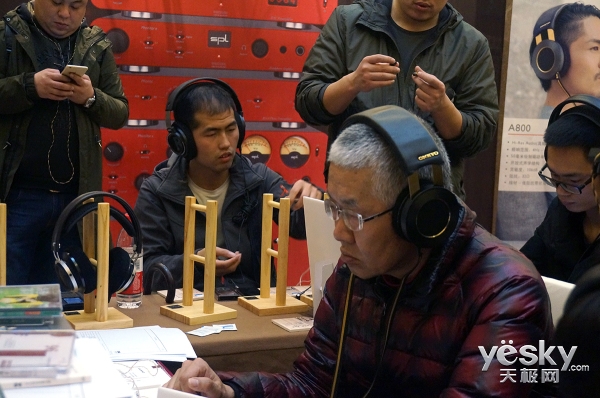 飞利浦hifi耳机,飞利浦影音展会