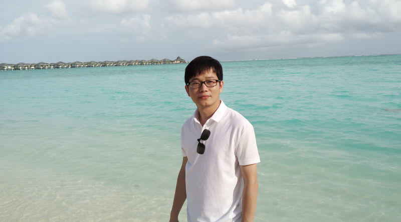 13年外贸出口老手转战亚马逊他设计生产爆款鞋飘扬过海卖老美日销4万刀