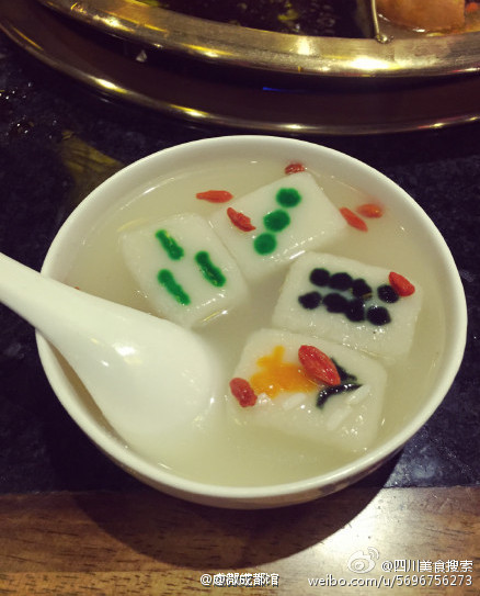 成都人最爱的形象不是滚滚竟然是TA!吃住都离不开呀