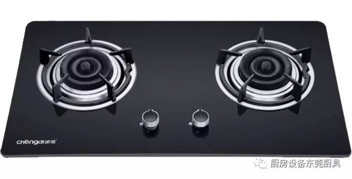 嵌入式燃气灶安装有什么要求,燃气灶安装台上好还是嵌入式好