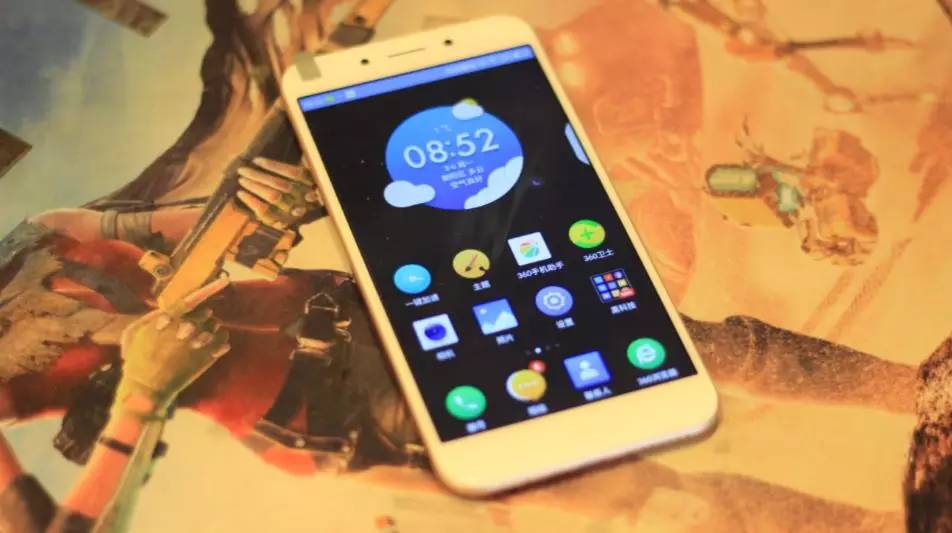 360N5手机评测：性价比让人想起了当年的小米｜YESorNO