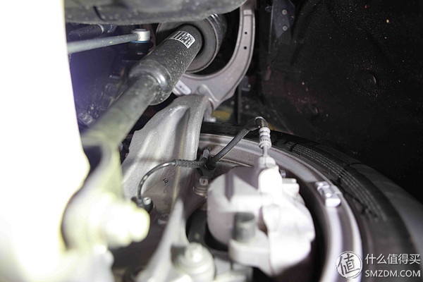 宝马520i旅行版功能,宝马520i和530旅行