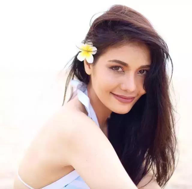 丑女逆袭白富美视频,丑女逆袭白富美之路