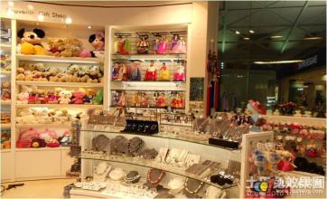 如何白手起家一年挣300万块钱,怎么赚钱当老板