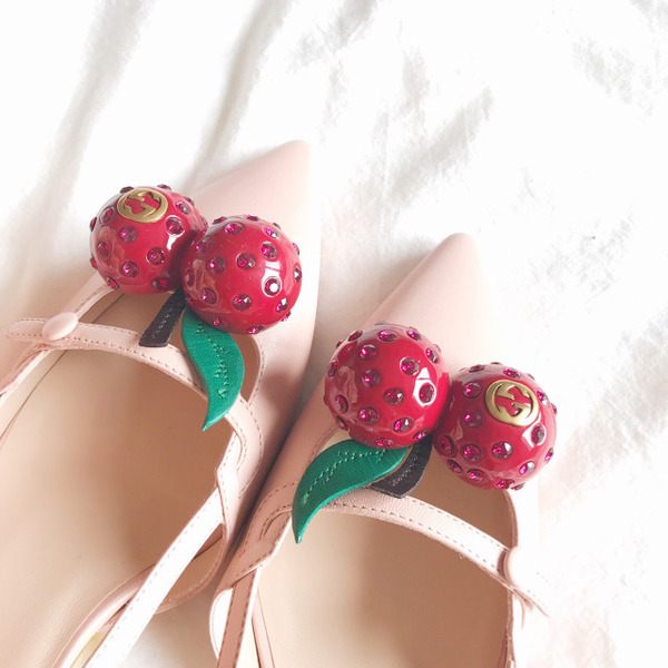 今年流行的大牌鞋子秋冬,当季最流行的大牌鞋子