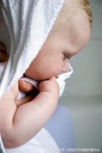 怎么快速解决宝宝湿疹,宝宝湿疹宝妈小妙招