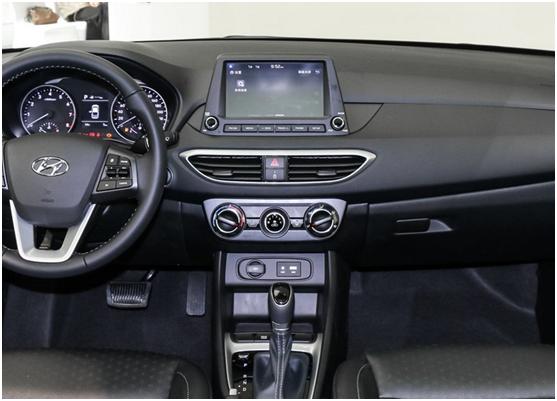 全新悦动顶配试驾,全新悦动档次高吗