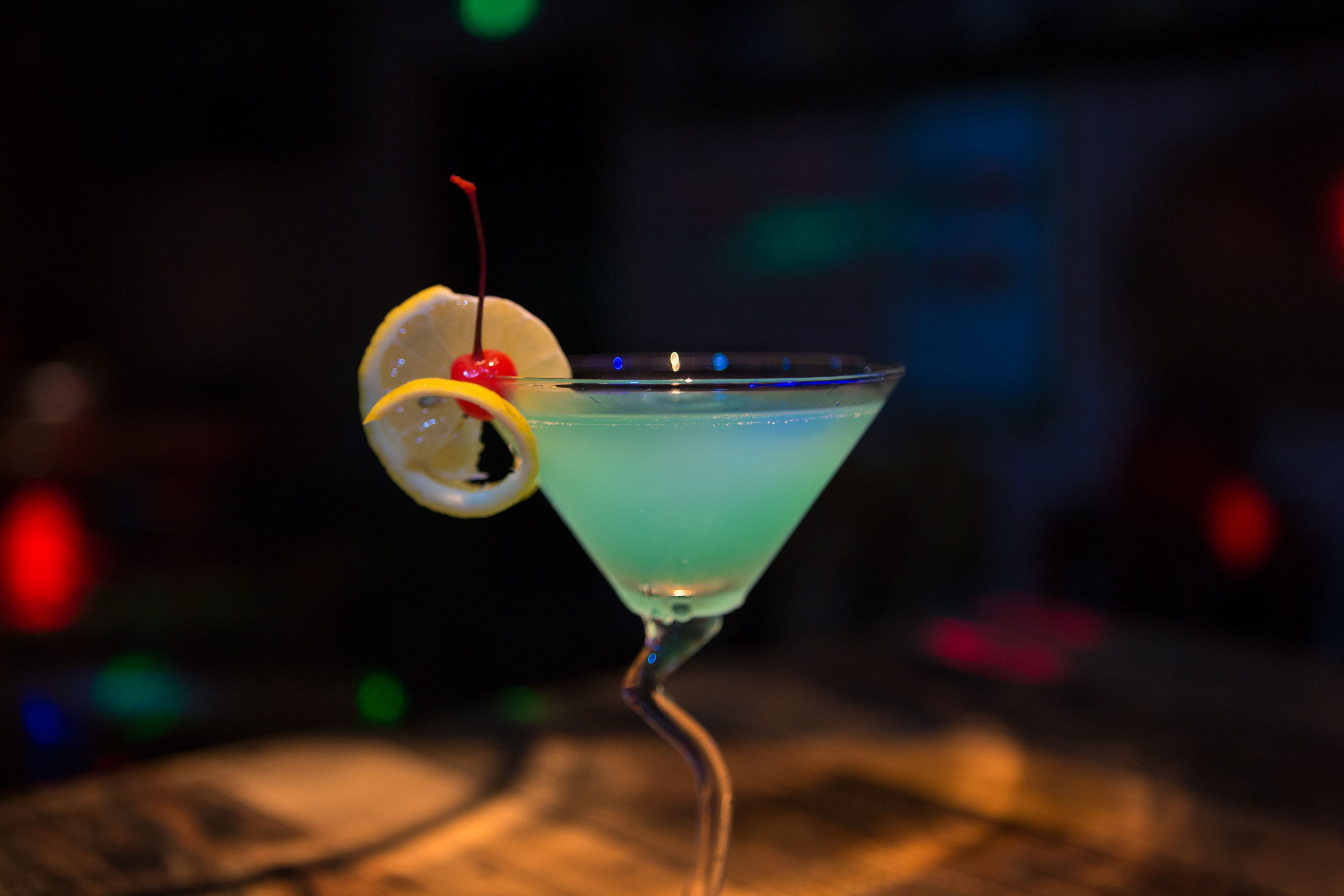 无锡这家酒店，竟然自带酒吧和游戏厅