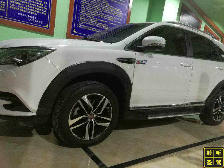 比亚迪唐ev隔音效果咋样,比亚迪唐燃油版做4门隔音