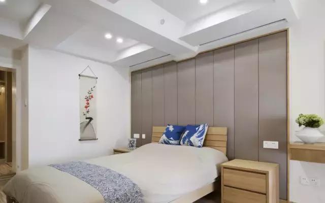 原木风卧室软包背景墙,2米8的软包卧室背景墙效果图