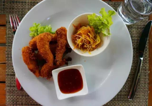 毛里求斯，拿水壶换保时捷的天堂