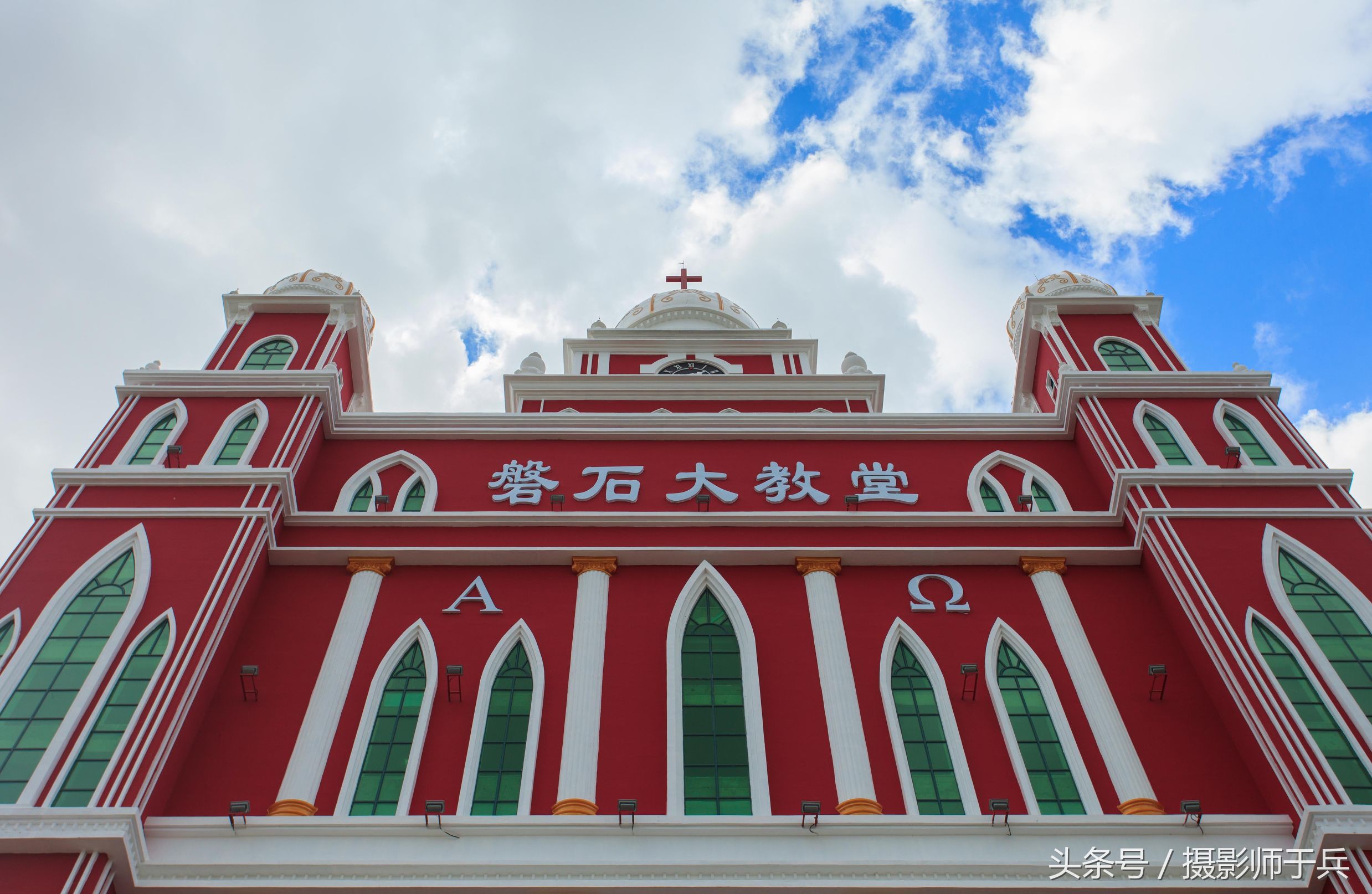 中国最大的基督教堂-大庆磐石大教堂