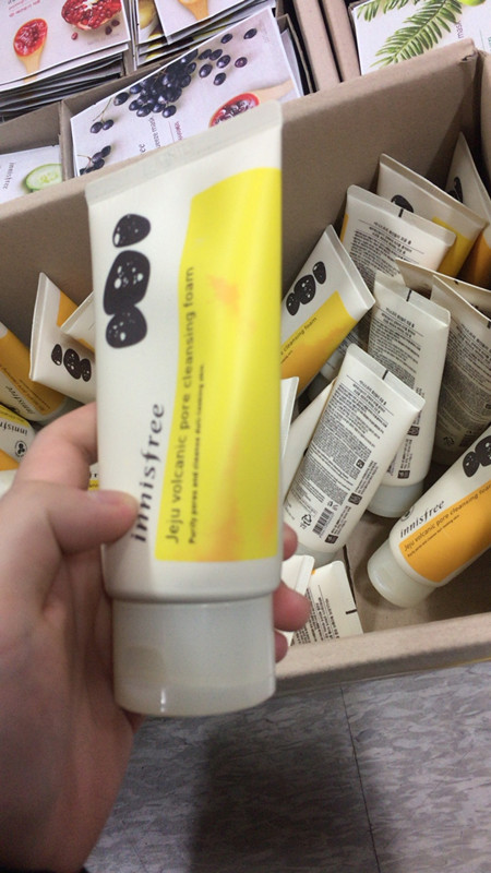 留学生带你揭秘那些发往中国的“韩国化妆品”