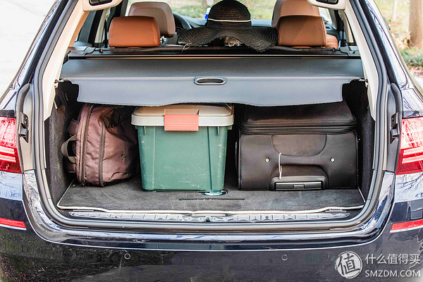宝马520i旅行版功能,宝马520i和530旅行