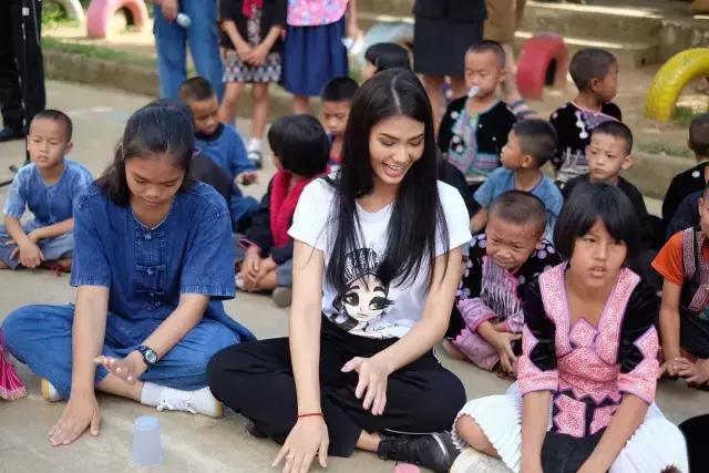 丑女逆袭白富美视频,丑女逆袭白富美之路