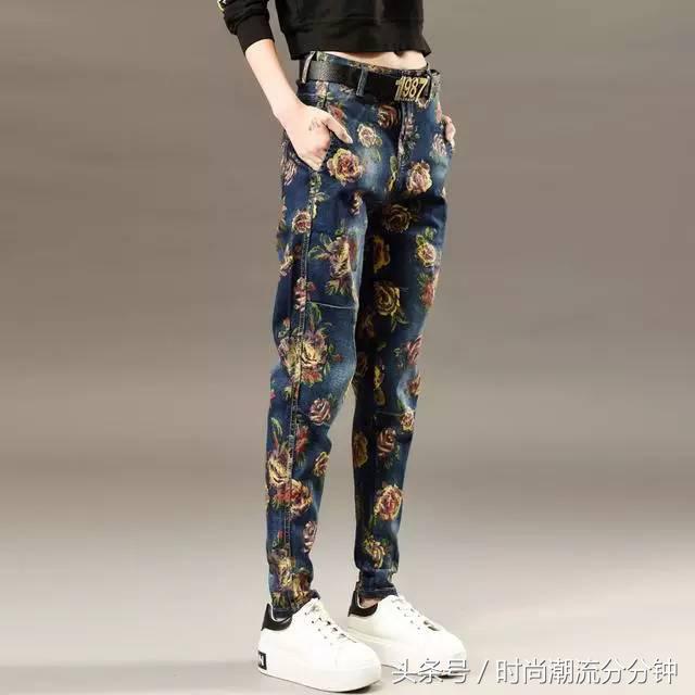 黑色打底裤穿搭女春秋,慵懒穿搭女春秋皮裤