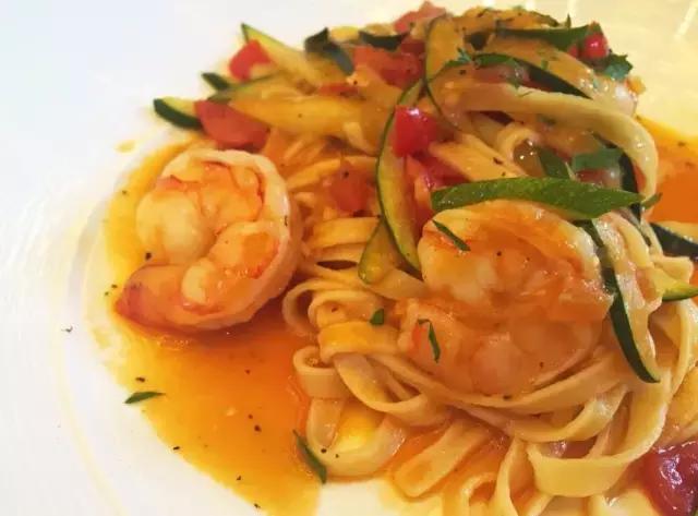 成都必吃的18碗面,成都最好吃的100碗面