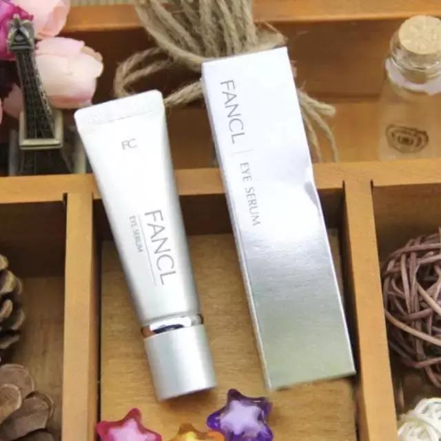 14岁少女用哪个牌子的护肤品,14岁适合用的大牌护肤品