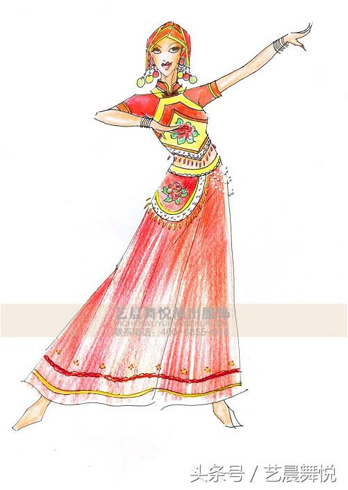 婀娜多姿的傣族姑娘表演傣族舞蹈,婀娜多姿的傣族舞蹈彩云之南