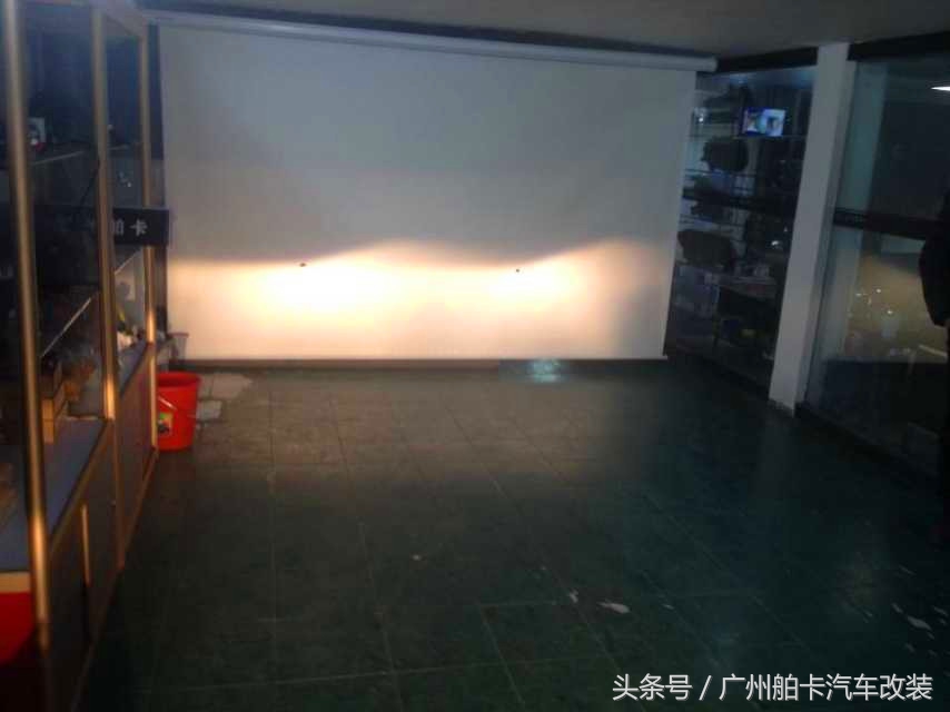 锐志改灯,改装海拉6双光透镜!