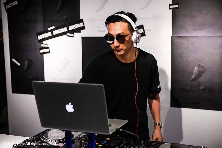 一场让人无法拒绝的高级发布会,盘点最帅的发布会现场