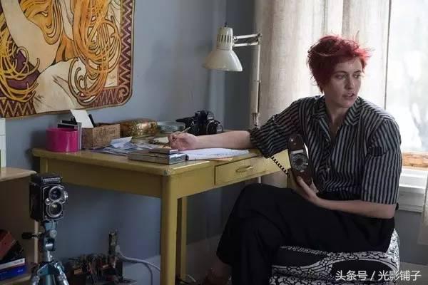 三女调教一男，看这部电影涨姿势