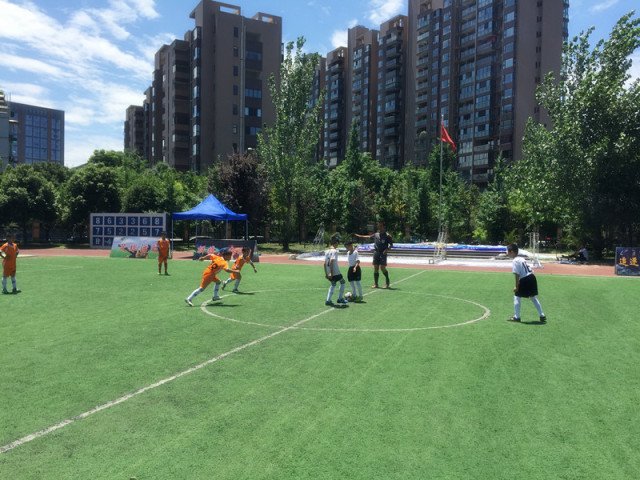 校园足球场地缺少问题,校园足球整体解决方案