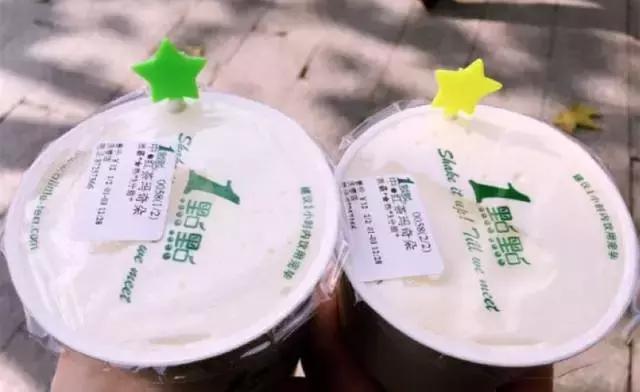 1點點奶茶爆红长三角，让你排到腿麻也要喝的魔力在哪？